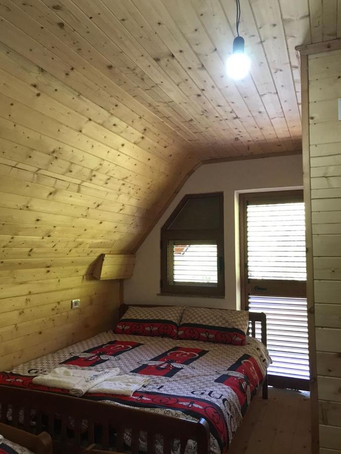 Elvis Blini Thethi Hotell Exteriör bild